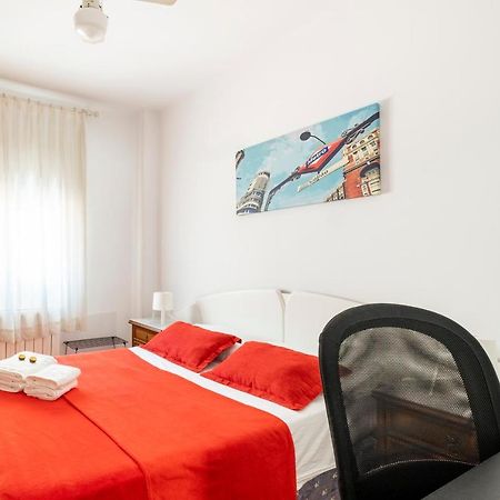 Madrid Center Room Private 7 Minutes Or 4 Metro Stops المظهر الخارجي الصورة